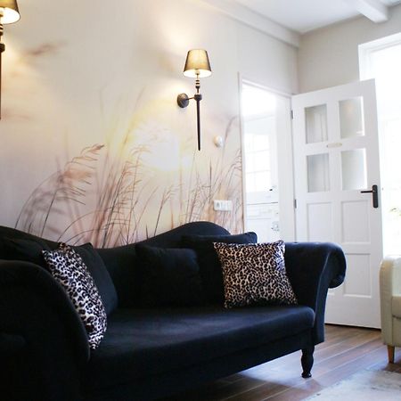 Fantastic Luxury Vacation Home And Next To The Wadden Sea Paesens Exterior photo